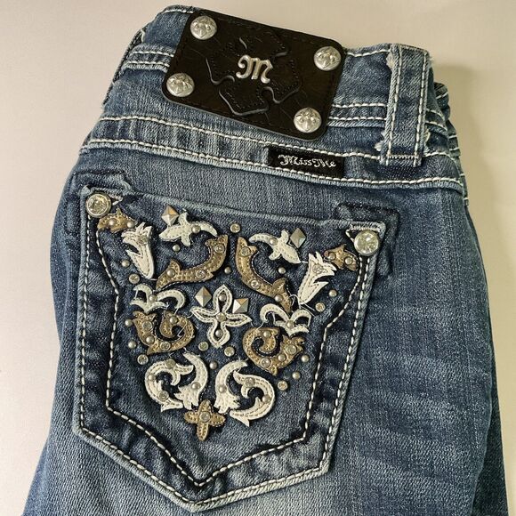 Miss‎ Me Women's Blue Bejeweled Cuffed Capri Jeans Size 25 - Picture 5 of 6